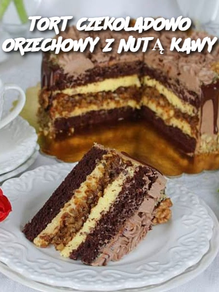 TORT CZEKOLADOWO ORZECHOWY Z NUTĄ KAWY