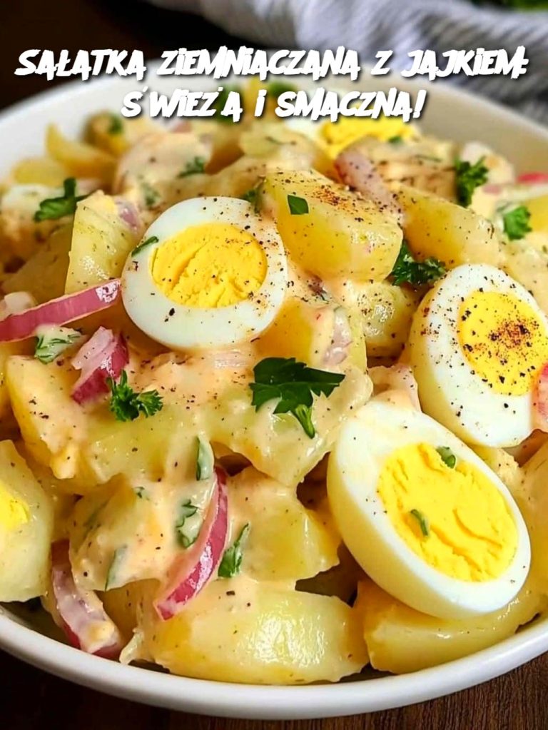 Sałatka ziemniaczana z jajkiem: świeża i smaczna!
